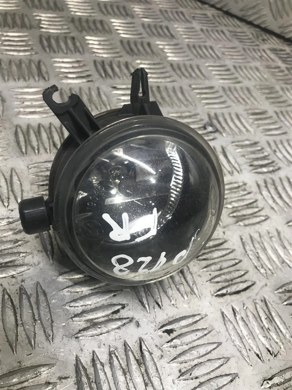 Фара противотуманная FORD Focus II (2005—2008)