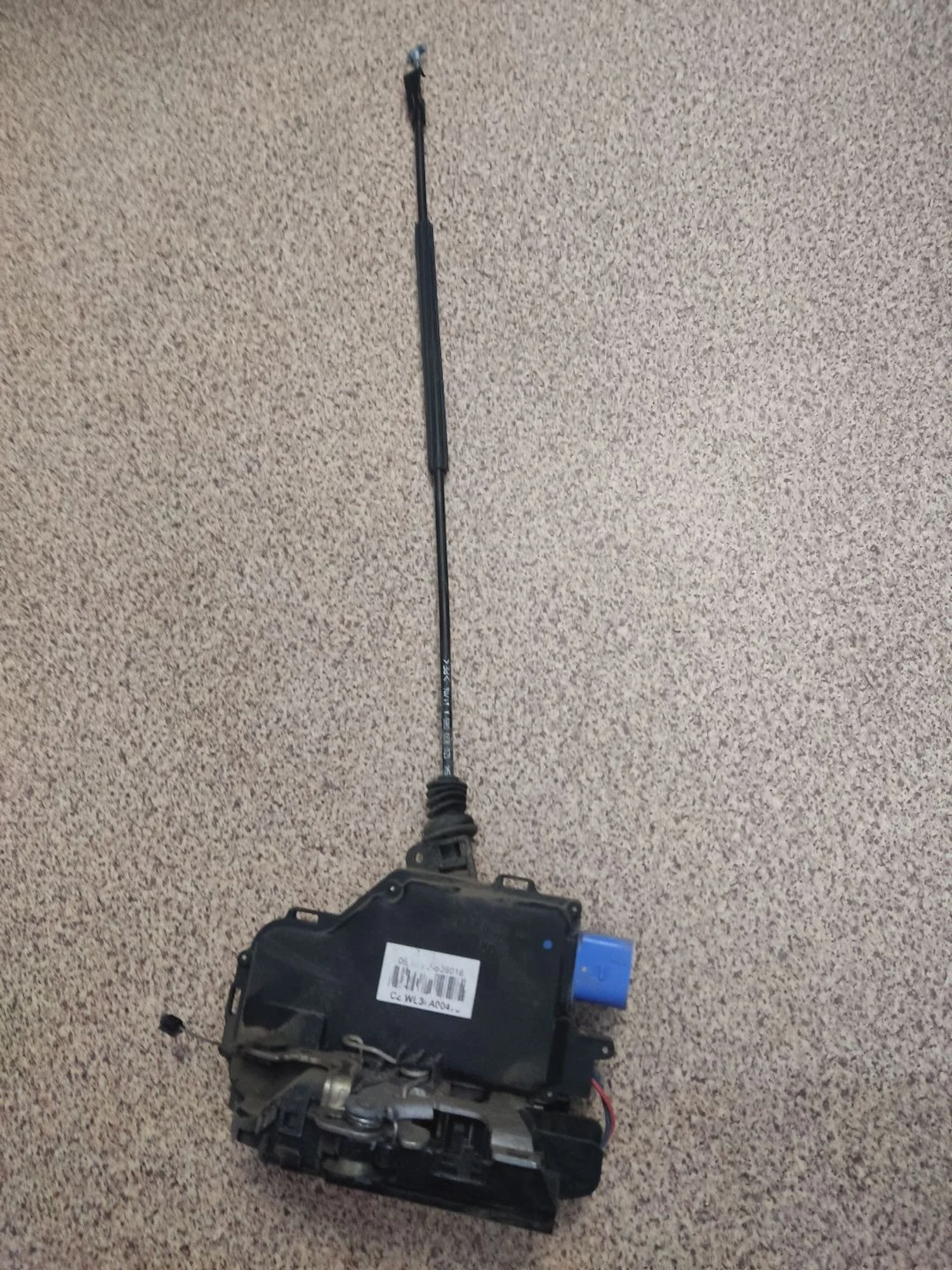 Замок задней правой двери Volkswagen Touran I рестайлинг 2 (2010—2015)