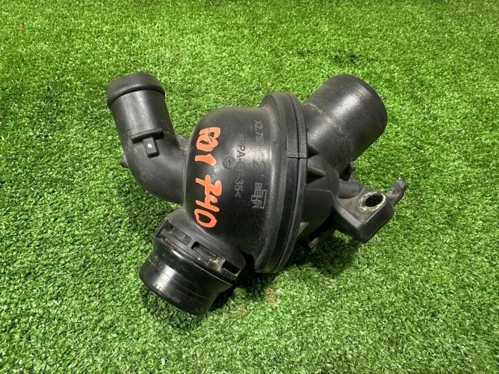 Термостат BMW 740i F01