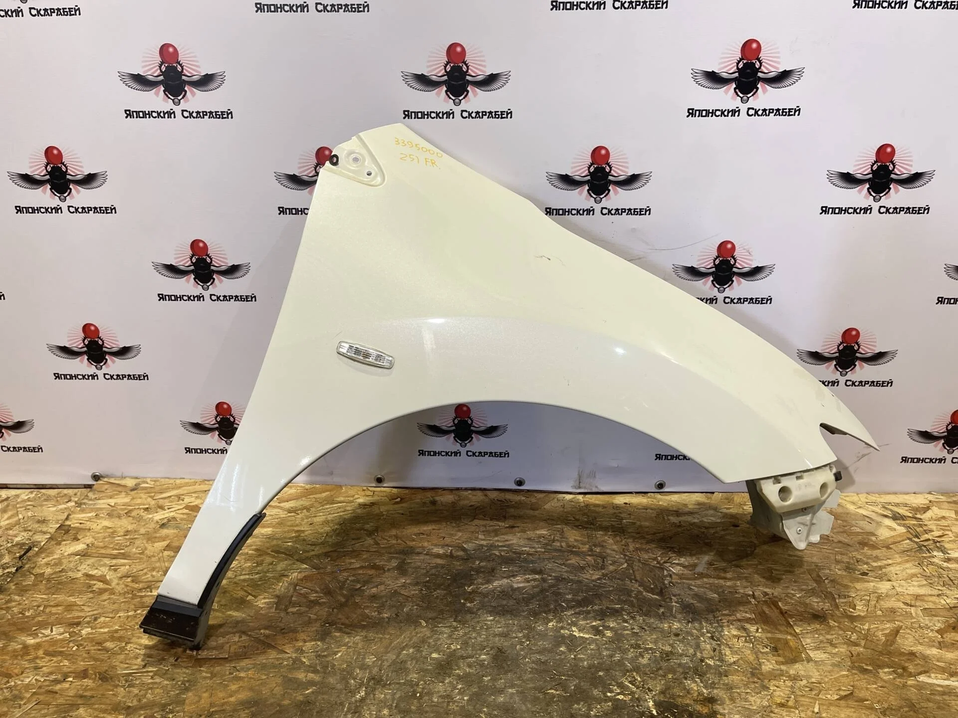 Крыло переднее правое Nissan Murano Z51