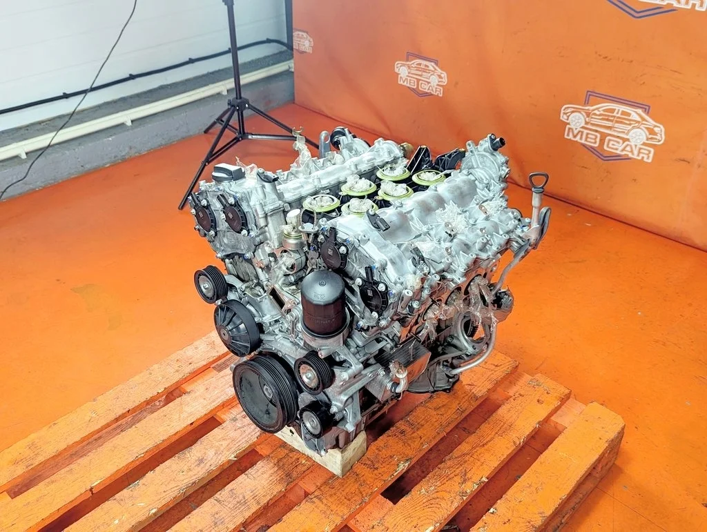Двигатель бензиновый Mercedes-Benz