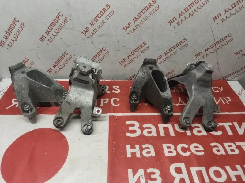 Кронштейн Audi A4 B8 УНИВЕРСАЛ CDN 2013