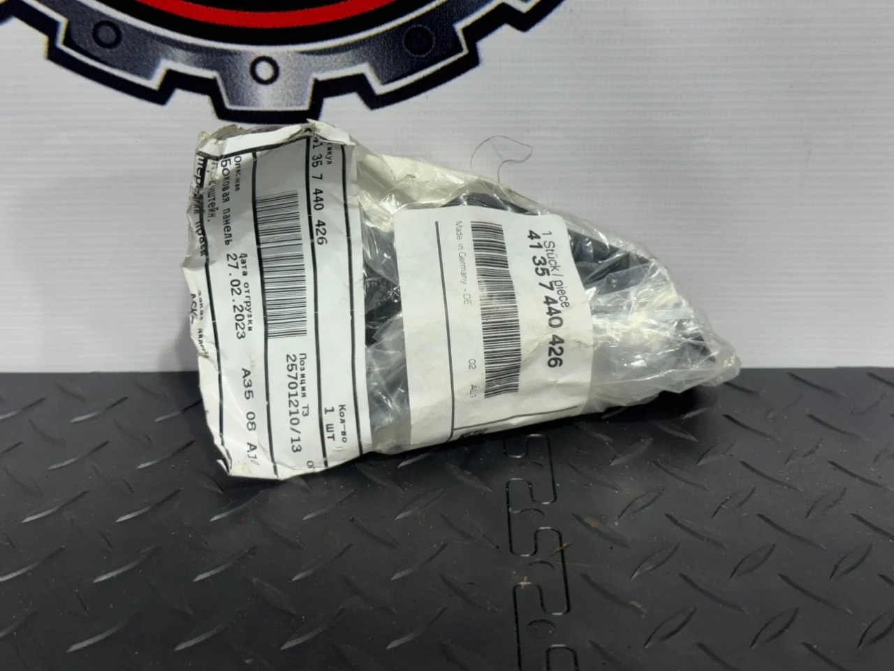 Кронштейн крыла BMW 5-серии 41357440426 G30, передний правый