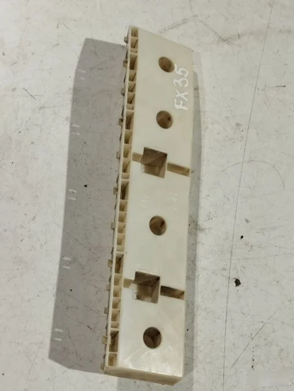 Кронштейн бампера Infiniti FX35 S51