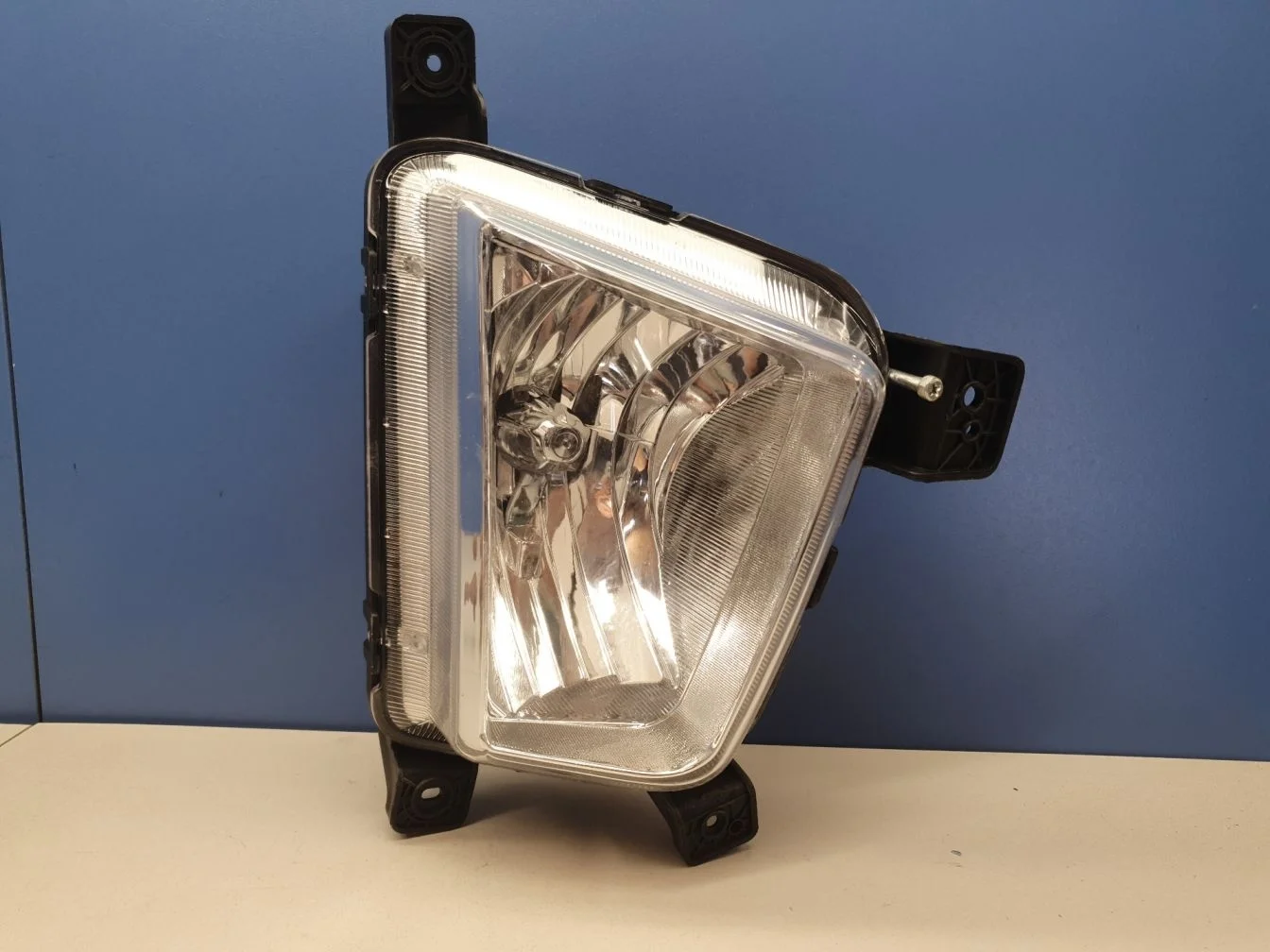 Фара противотуманная правая для Hyundai Creta 2016-