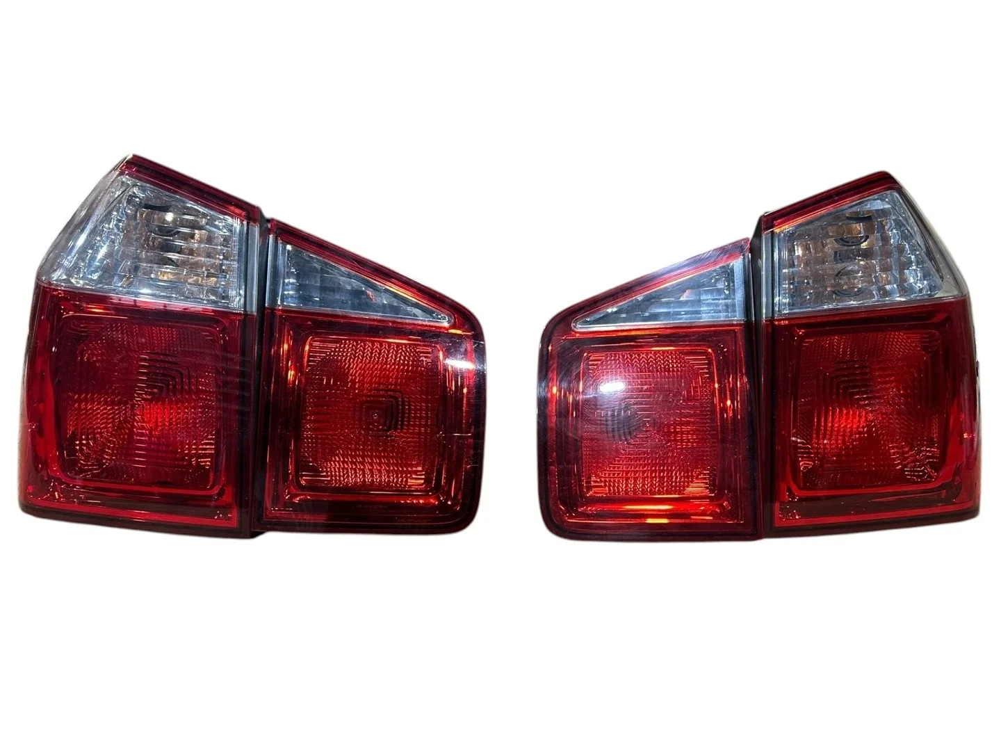 Фонарь Chevrolet Orlando 2012 J309