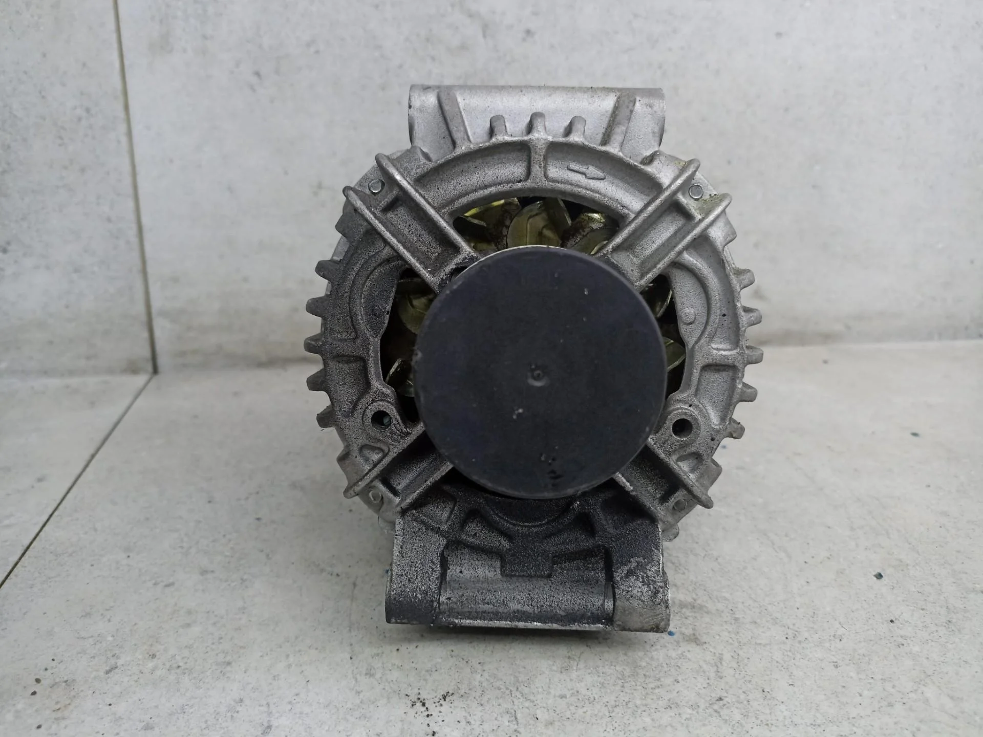 Генератор Renault Logan 2008 8200660040