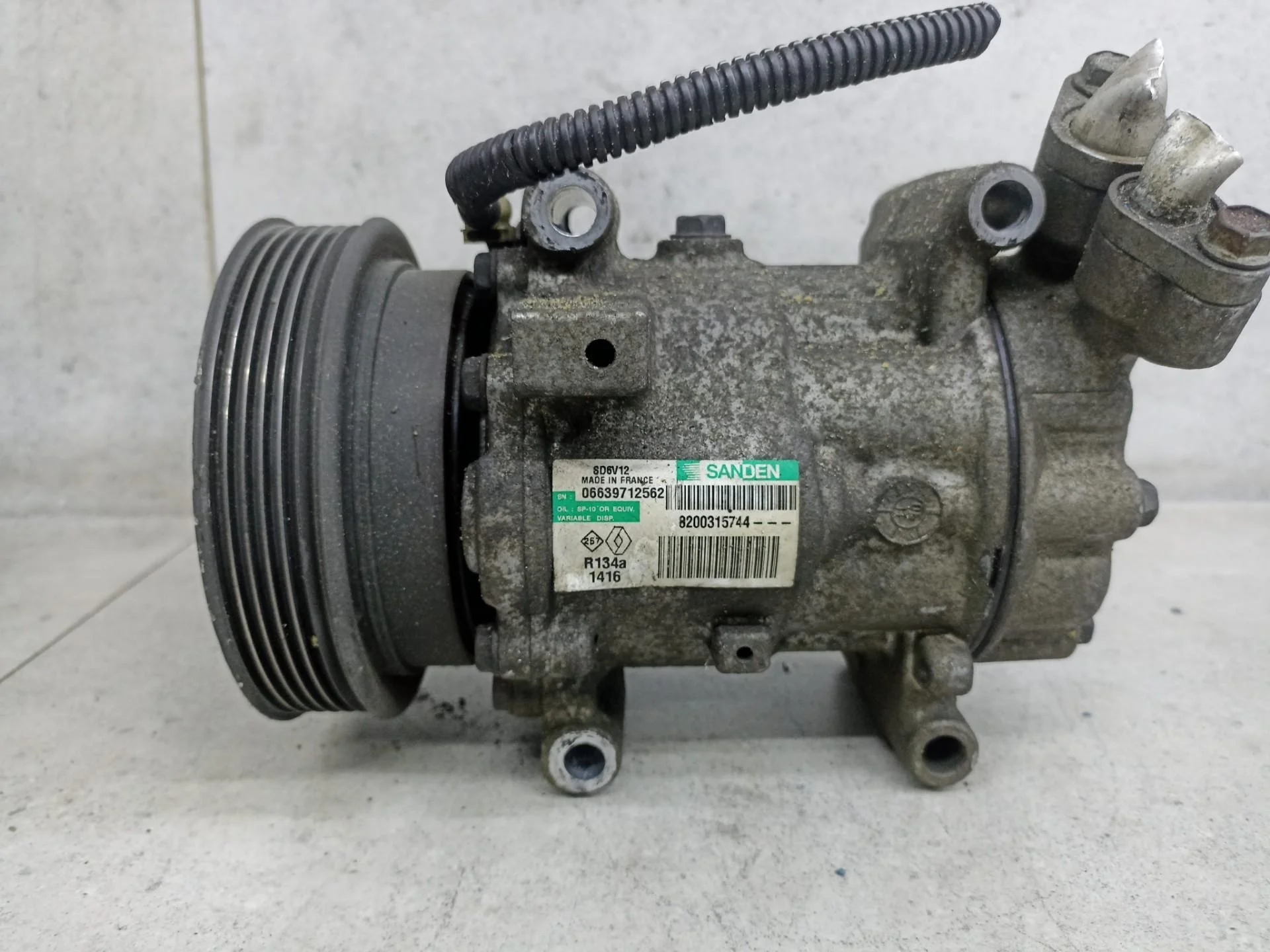 Компрессор кондиционера Renault Clio 2 2-й рест.