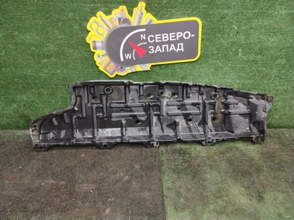 Пыльник днища Toyota Highlander 2013 5816548030 GSU45 2GRFE, правый