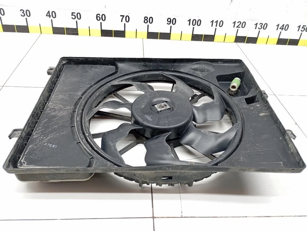 Вентилятор радиатора Kia Cerato 3 2017 YD
