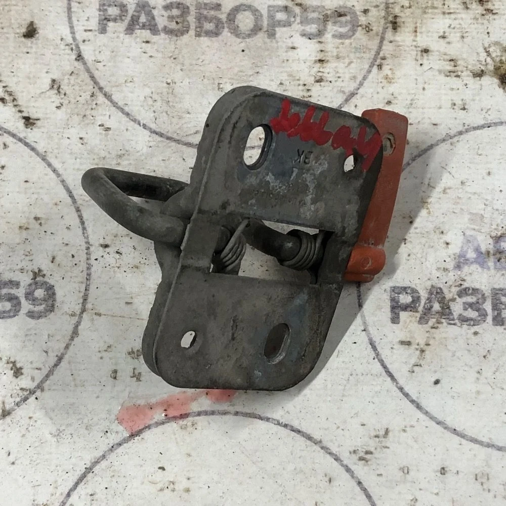 Крючок капота Volkswagen Jetta VI (2010—2015)