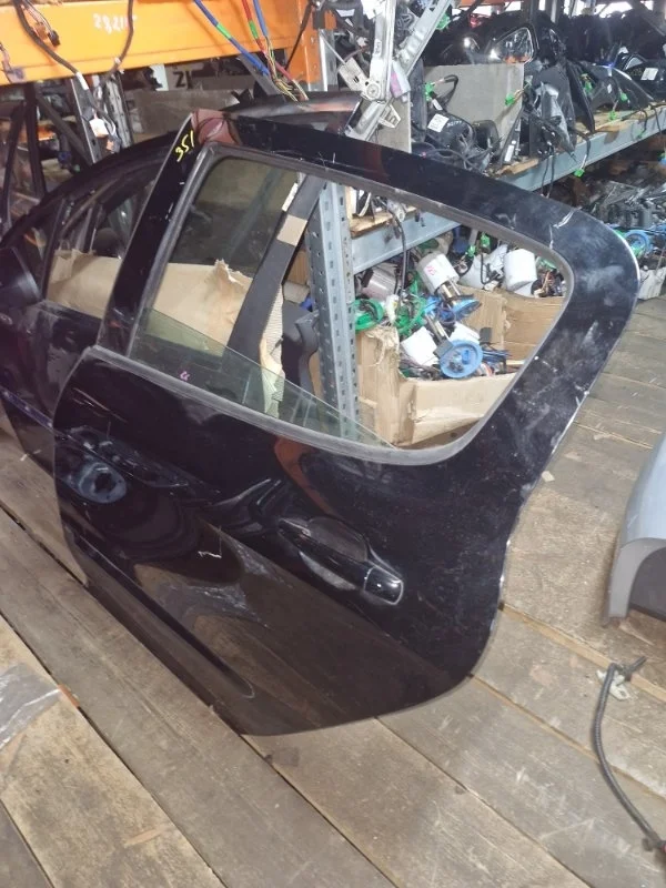 Дверь Peugeot 308 2012 4C