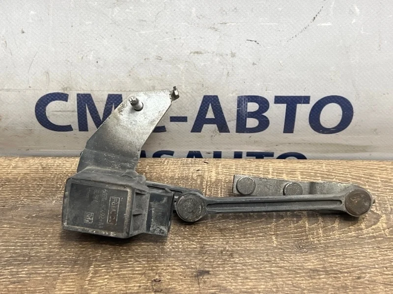 Датчик уровня подвески Volvo XC70 31288274 ХС70 3.2, задний правый