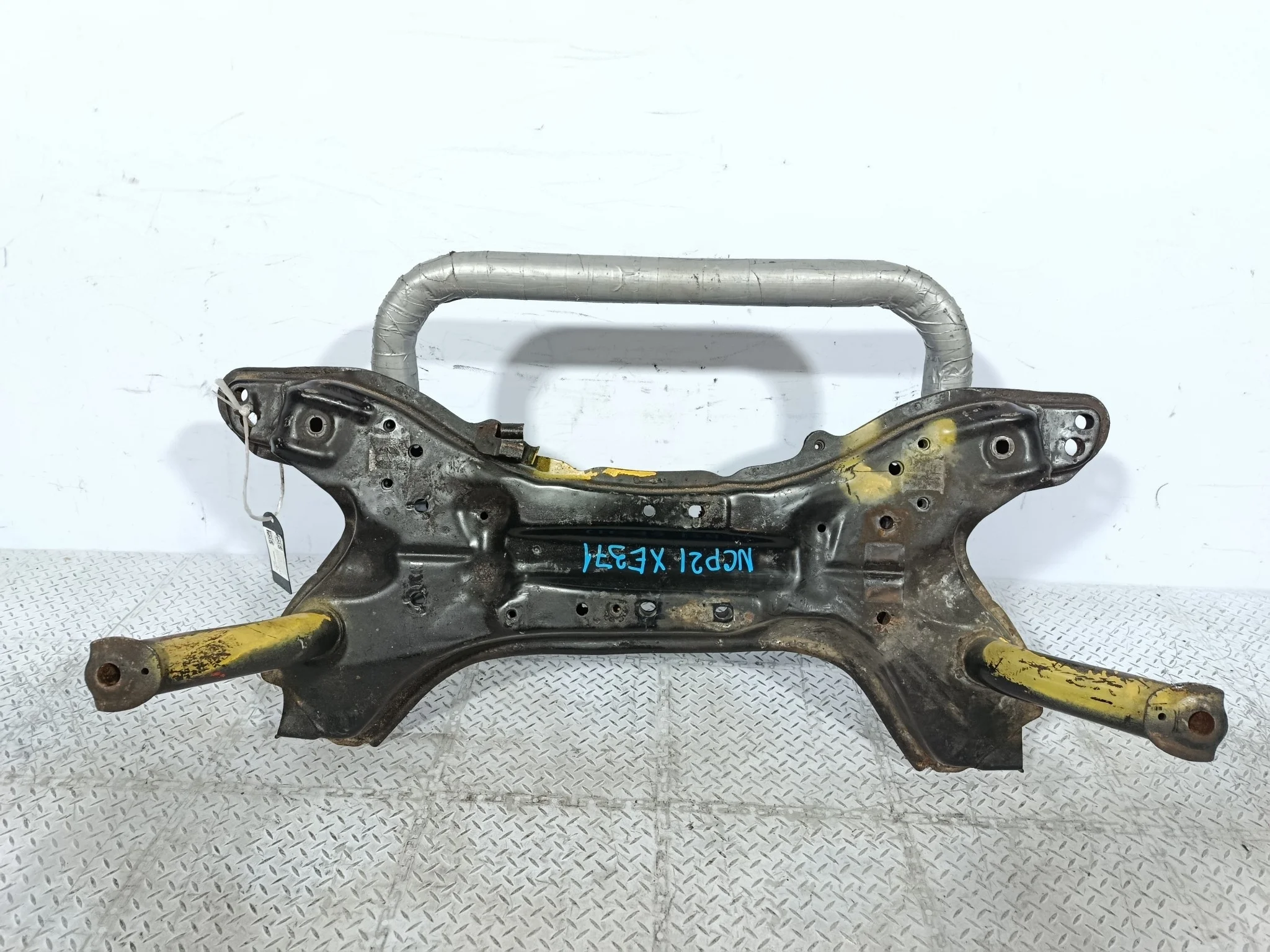 БАЛКА Двигатель/ПОДРАМНИК TOYOTA ПЕРЕДНЯЯ 5120152011  XE371