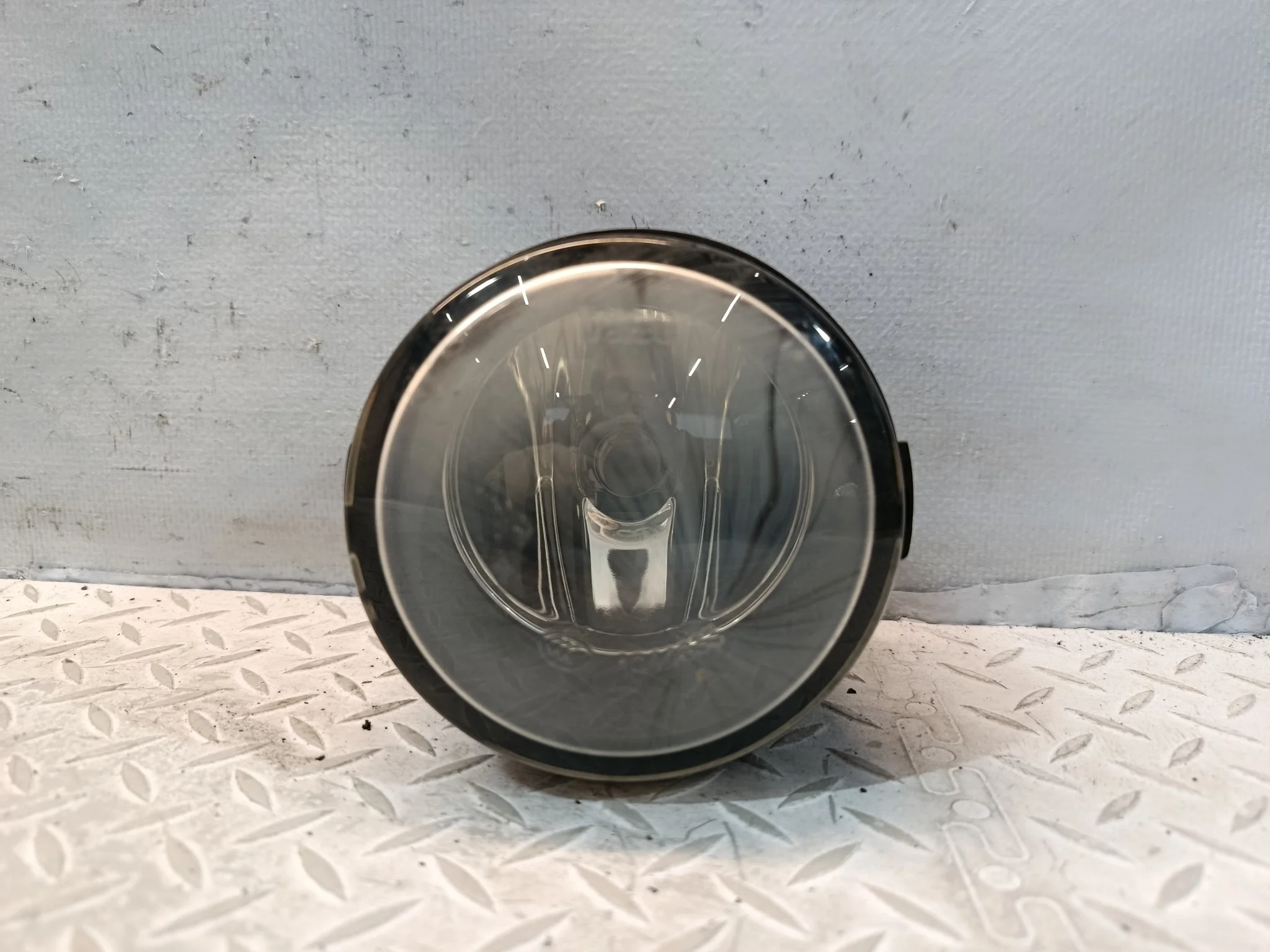 ТУМАНКА NISSAN INFINITI VOLVO SUZUKI ЛЕВАЯ ПРАВАЯ 261508990B  XA7132Z(1)