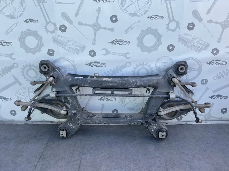 Подрамник задний Mercedes-benz W212