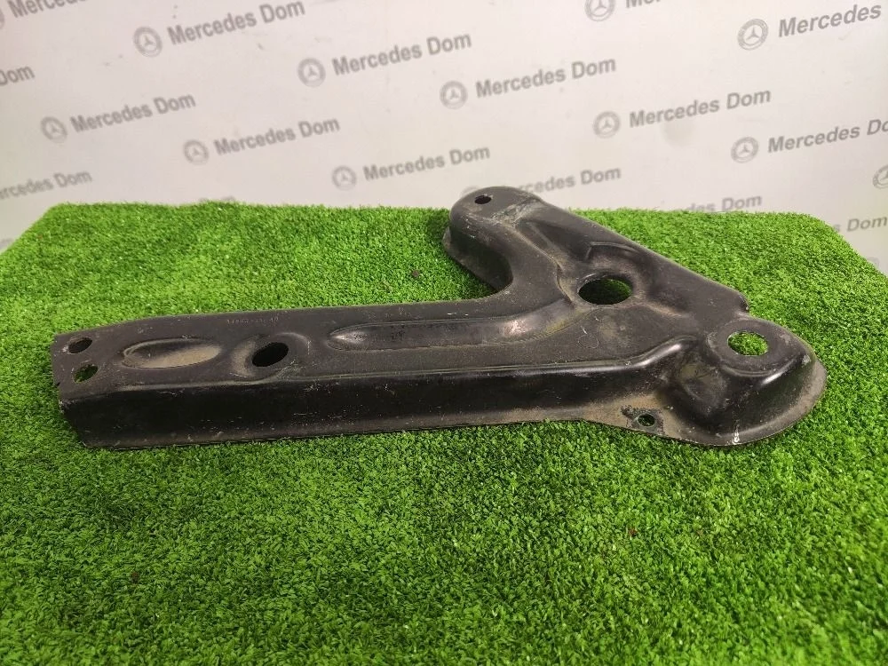 Кронштейн Mercedes-Benz GLE-класс W166 (2015—2018)