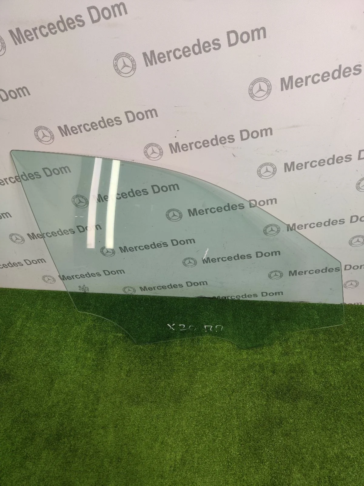 Стекло двери передней правой Mercedes-Benz GLC-класс X253 (2015—2019)