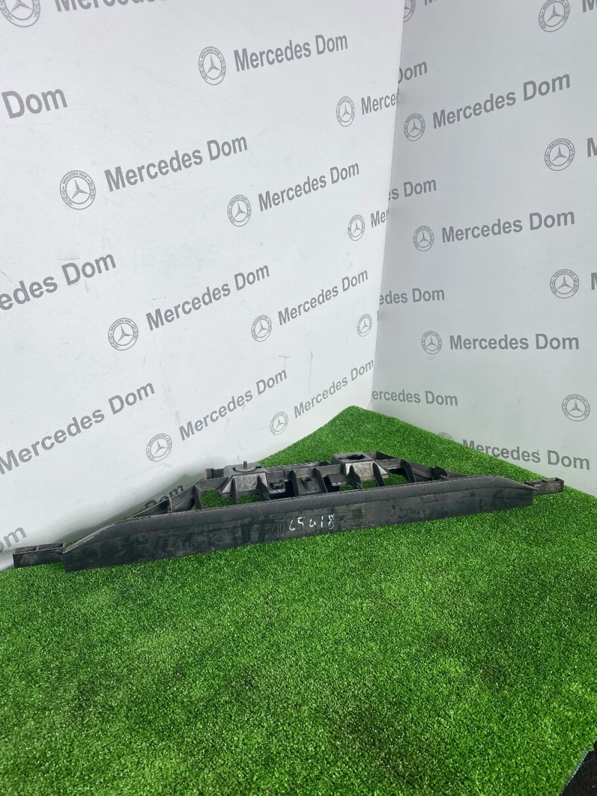 Кронштейн Mercedes-Benz CLS-класс C219 (2004—2008)