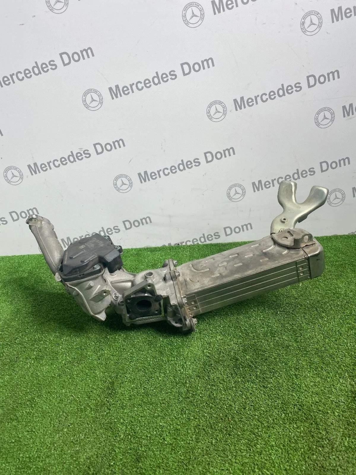 Клапан рециркуляции выхлопных газов Mercedes-Benz M-класс W166 (2011—2015)