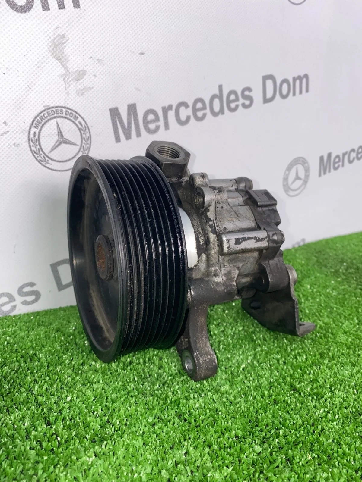 Насос гидроусилителя Mercedes-Benz GL-класс X164 (2006—2009)