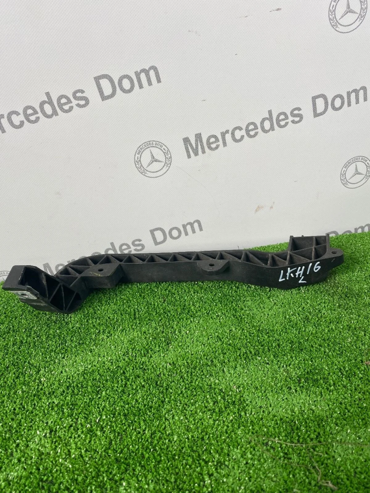 Кронштейн переднего бампера левый Mercedes-Benz M-класс W166 (2011—2015)