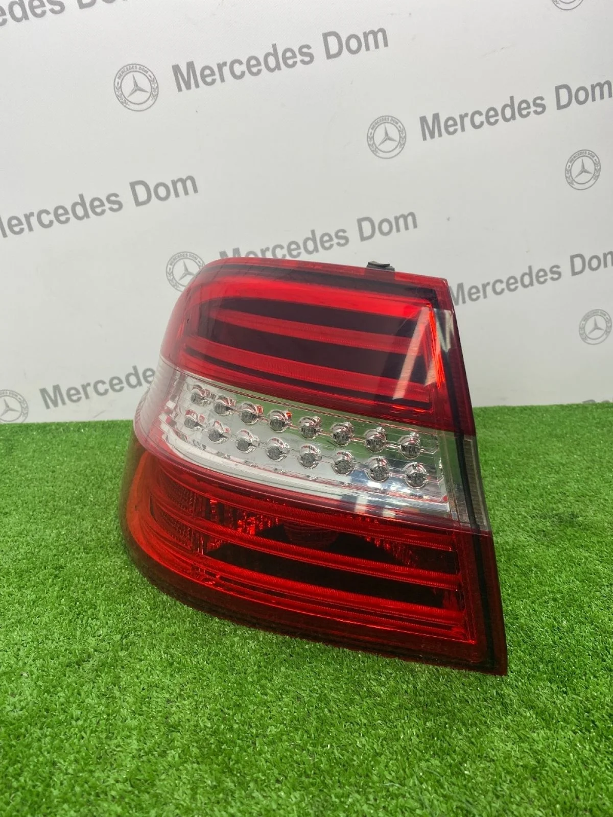 Фонарь задний наружный левый Mercedes-Benz M-класс W166 (2011—2015)