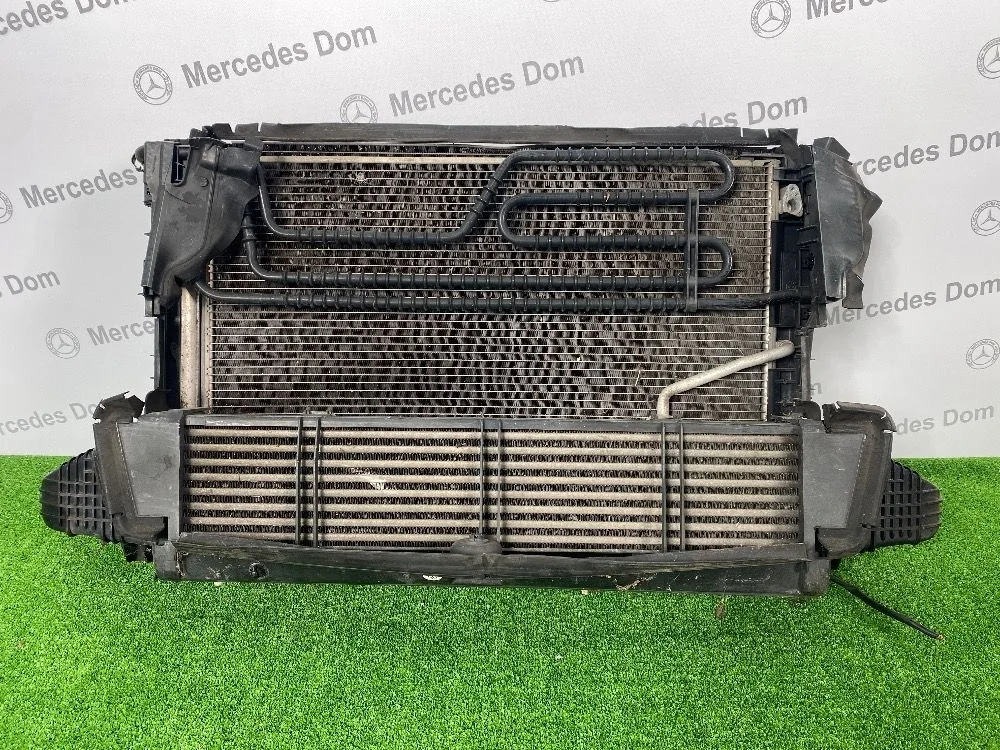 Кассета радиаторов в сборе Mercedes-Benz C-класс W204/S204/С204 рестайлинг (2011—2015)