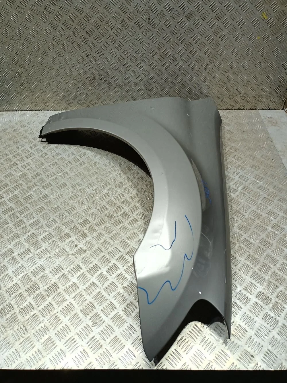 Крыло переднее правое Mercedes-Benz M-класс W164 (2005—2008)