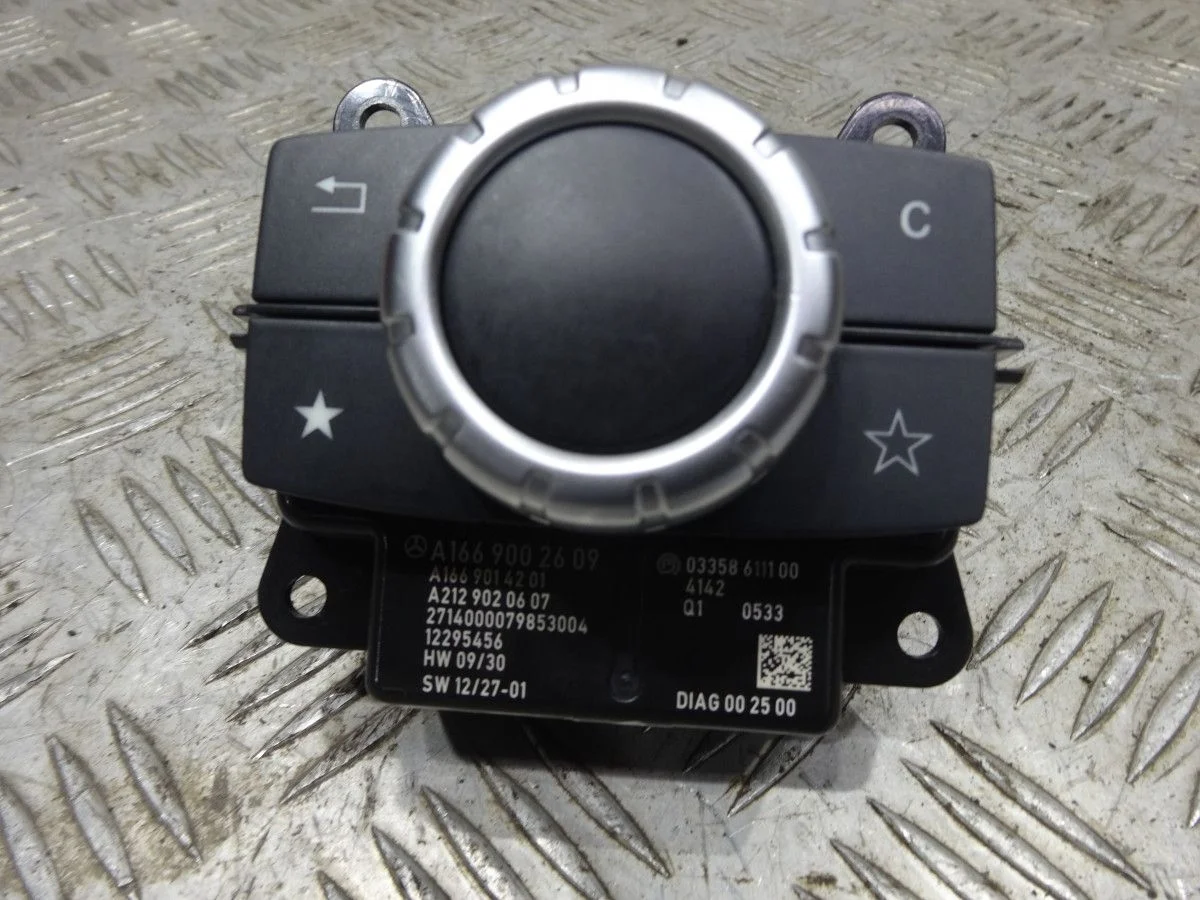 Кнопка многофункциональная Mercedes-Benz GL-класс X166 (2012—2016)