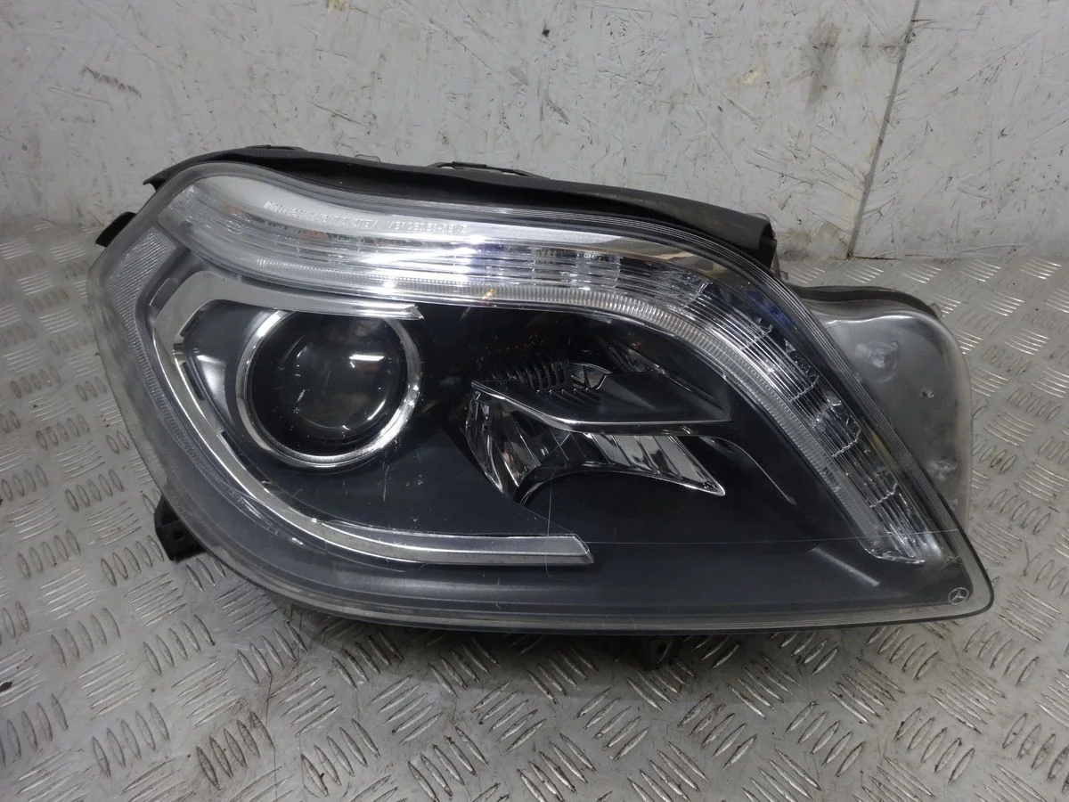 Фара правая Mercedes-Benz GL-класс X166 (2012—2016)