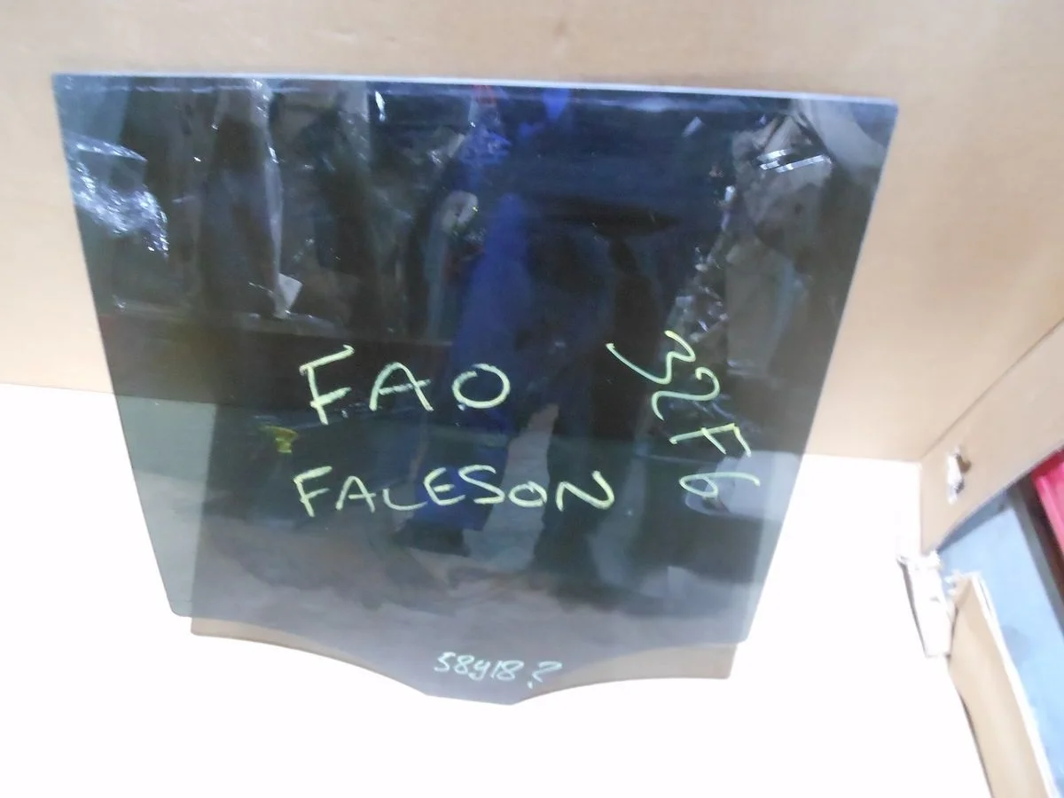 Стекло двери задней левой Mercedes-Benz E-класс W211/S211 рестайлинг (2006—2009)