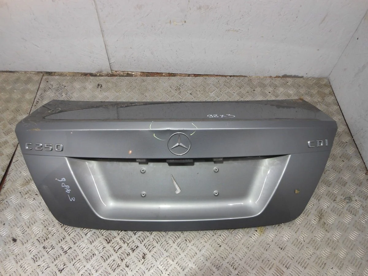Крышка багажника Mercedes-Benz C-класс W204/S204/С204 рестайлинг (2011—2015)