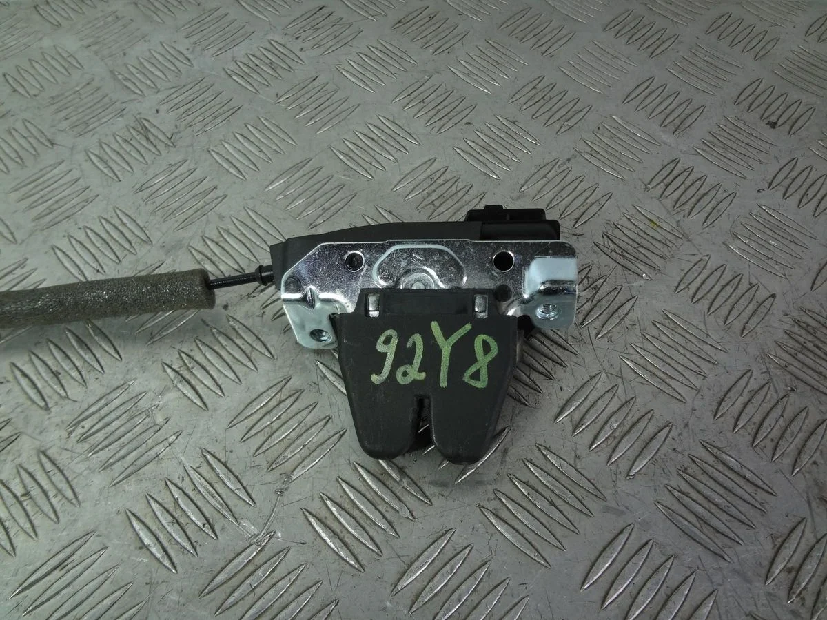 Замок багажника Mercedes-Benz E-класс W212/S212/C207/A207 (2009—2013)