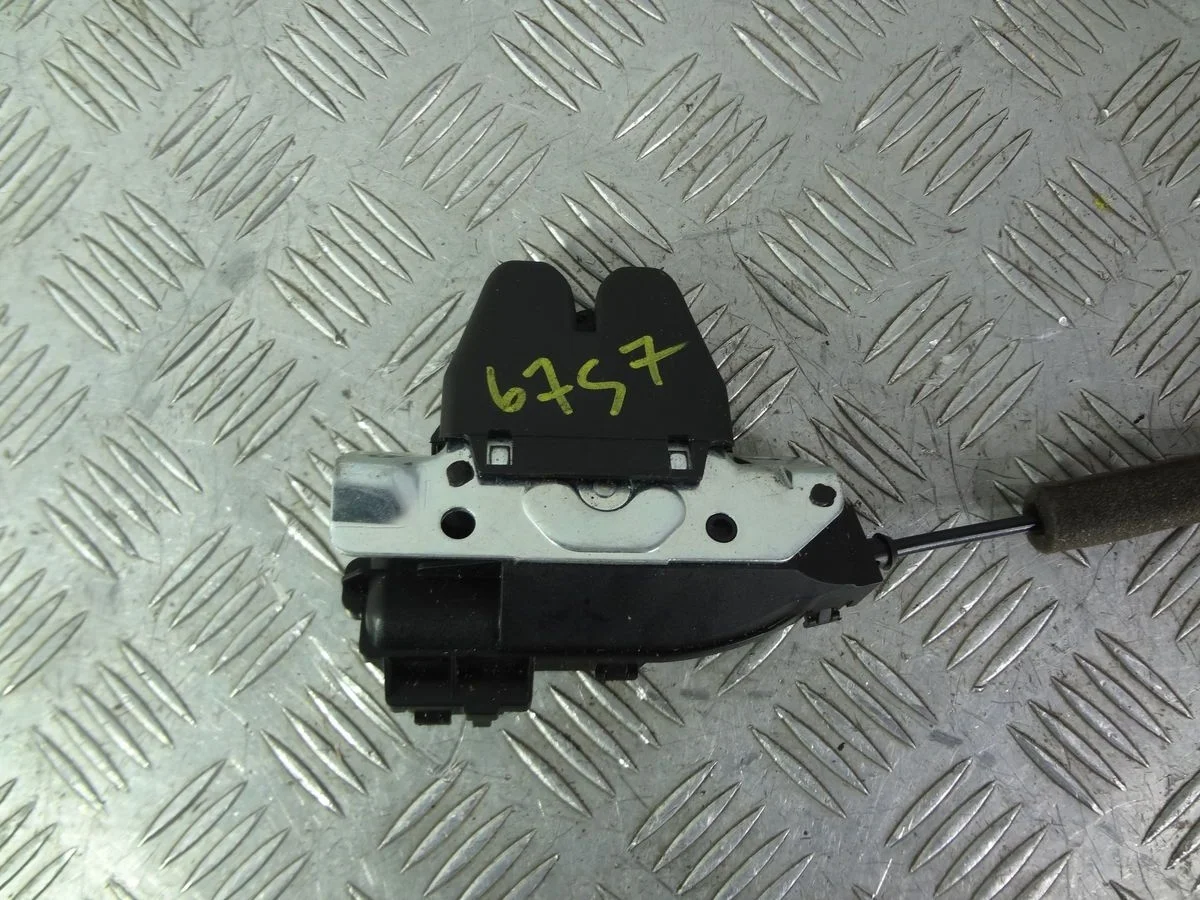 Замок багажника Mercedes-Benz E-класс W212/S212/C207/A207 (2009—2013)