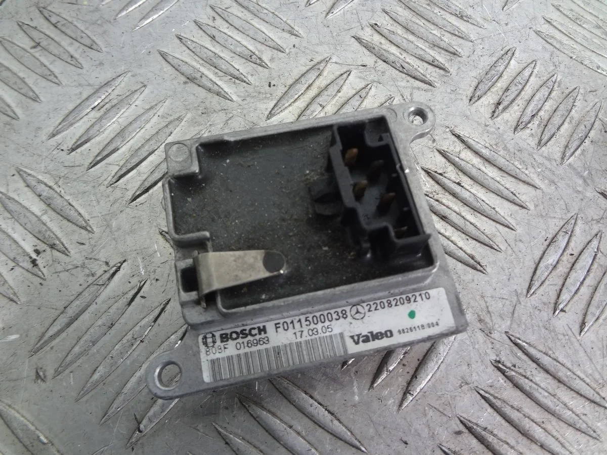 Резистор отопителя Mercedes-Benz M-класс W164 (2005—2008)