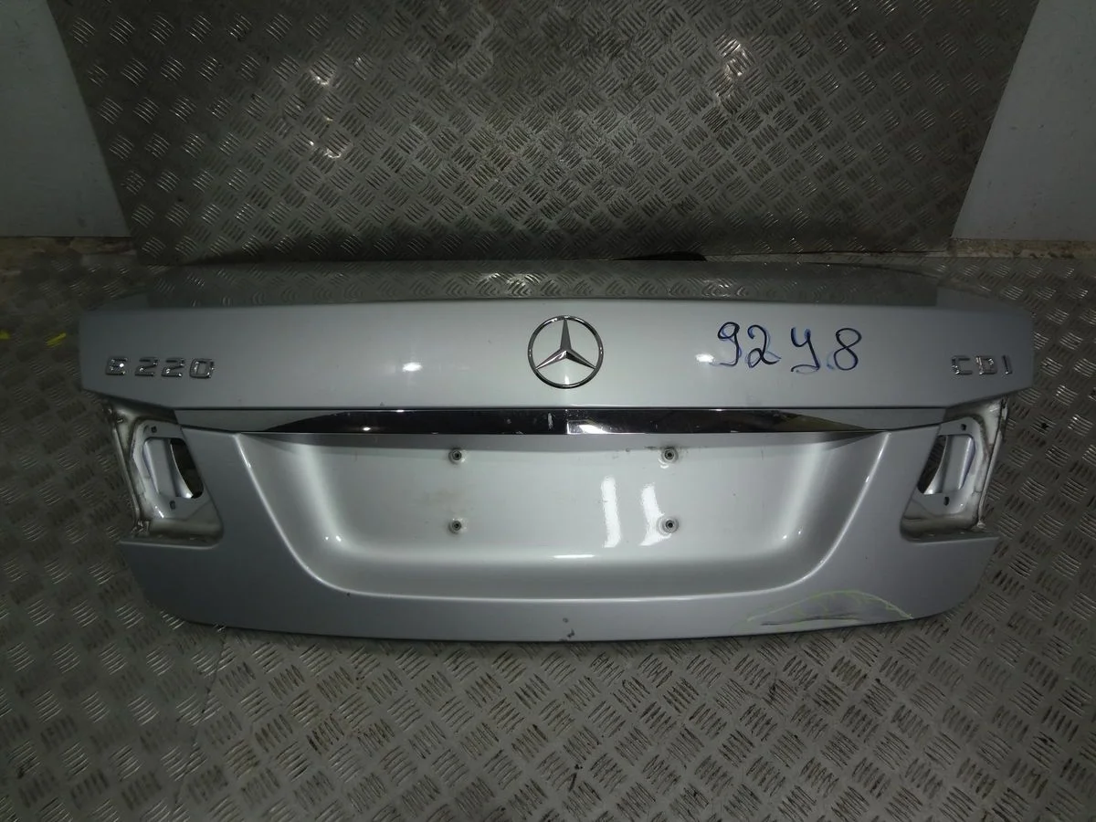 Крышка багажника Mercedes-Benz E-класс W212/S212/C207/A207 (2009—2013)