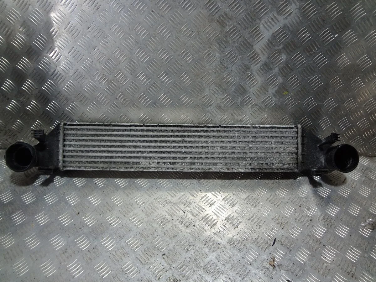 Интеркулер Mercedes-Benz CLK-класс C209/A209 (2002—2005)