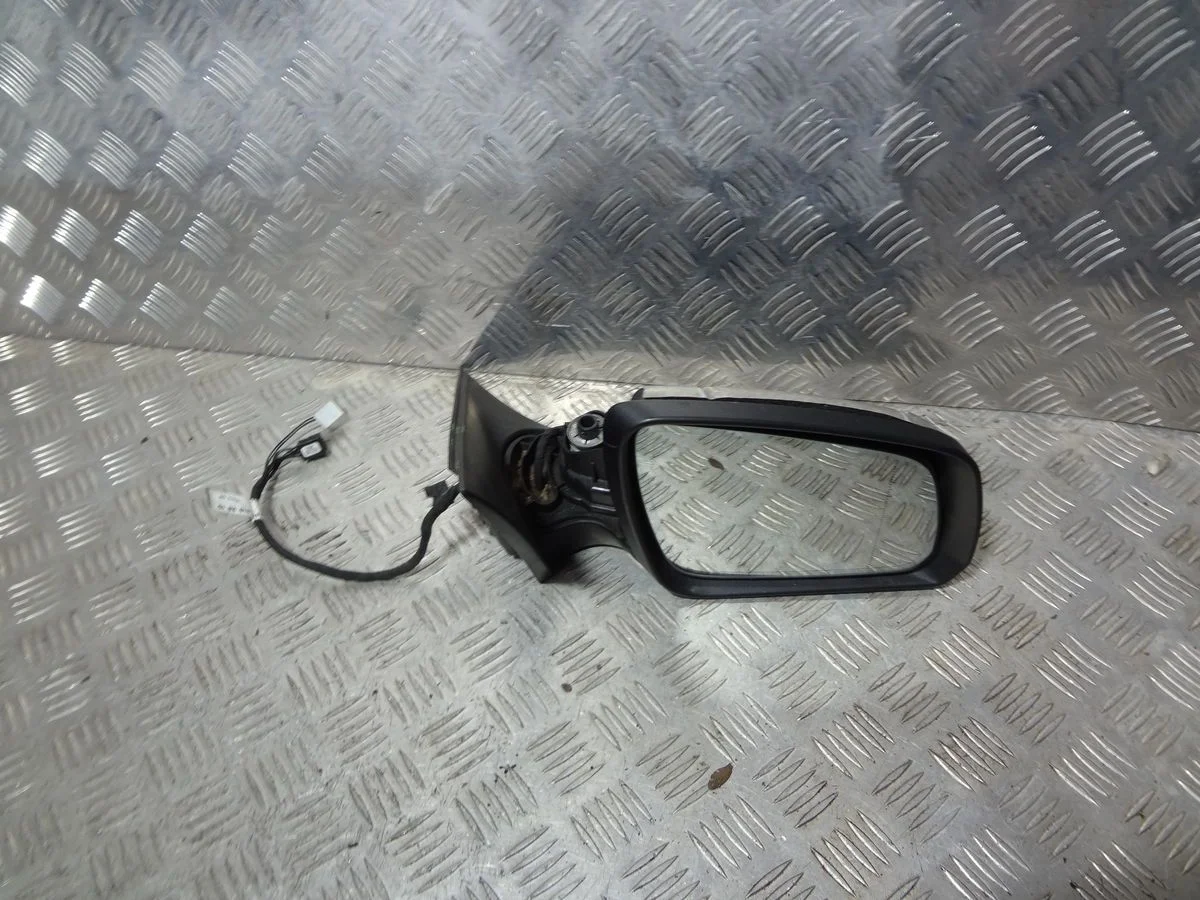 Зеркало правое электрическое Mercedes-Benz C-класс W204/S204 (2006—2011)
