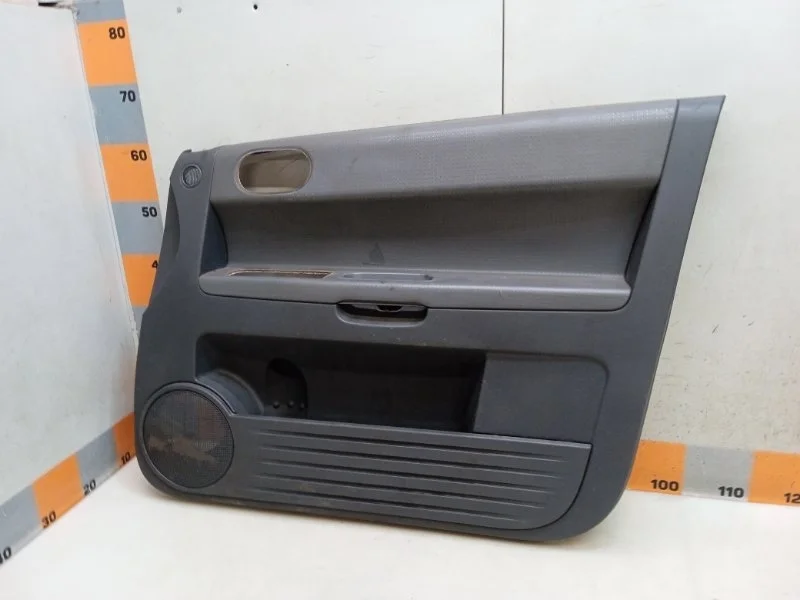 Обшивка двери Mitsubishi Colt 2006 Z36A,