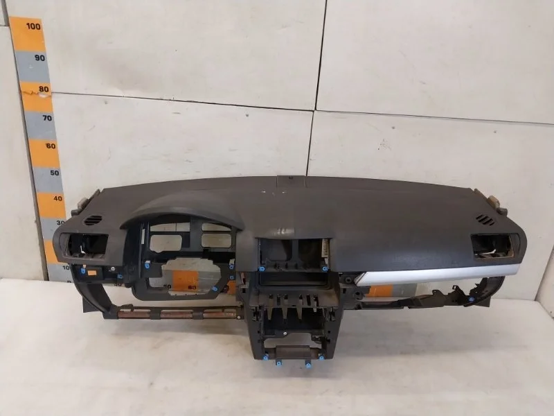 Торпедо Opel Astra GTC 2006 H, L08