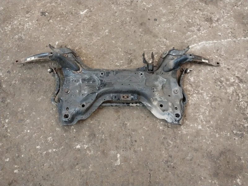 Балка подмоторная Peugeot 408 2013 4D