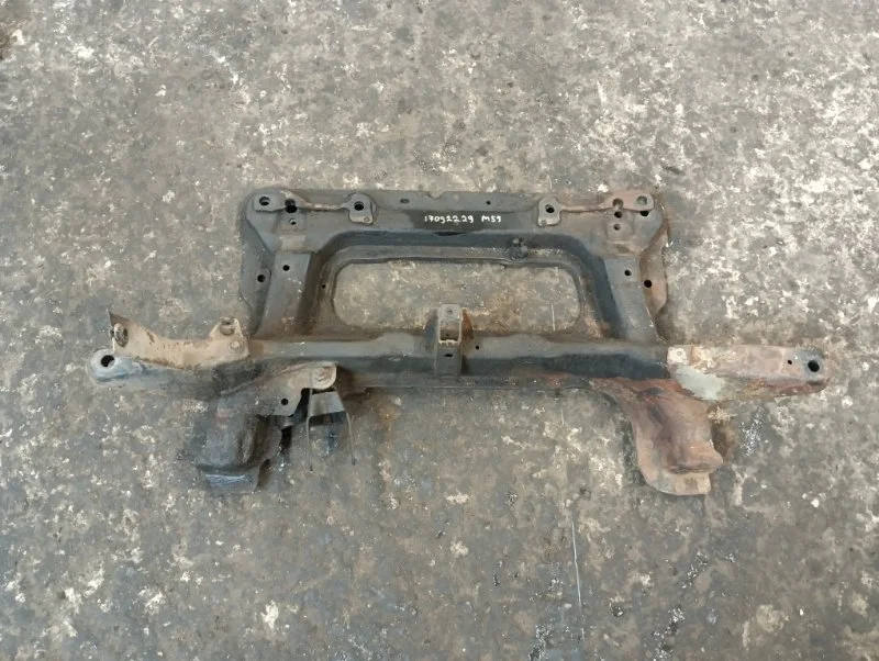 Балка подмоторная Peugeot Partner 5F, 1