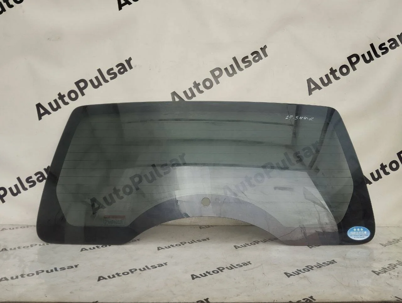 Стекло крышки багажника Mitsubishi Pajero 4 Оригинал 2007-2021гг. с Обогревом
