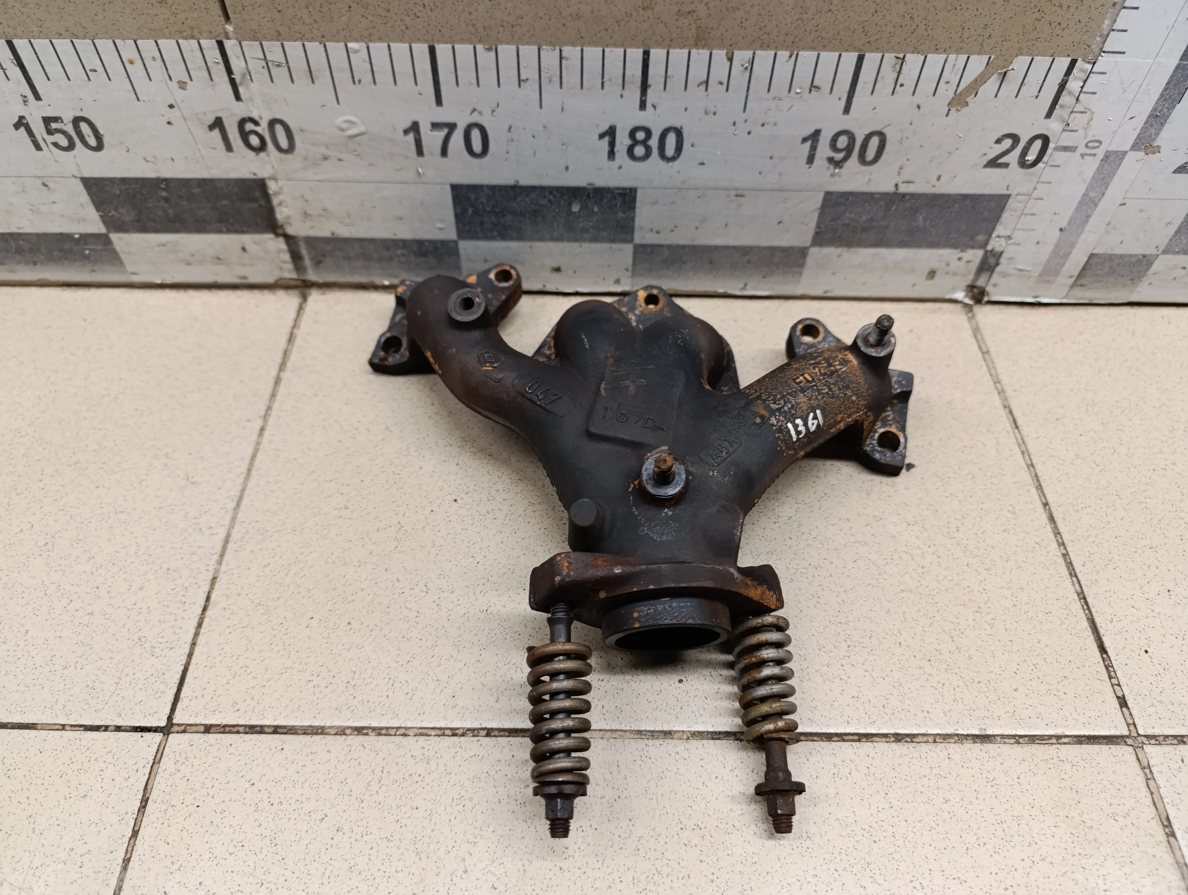 Коллектор выпускной Logan 2005-2014