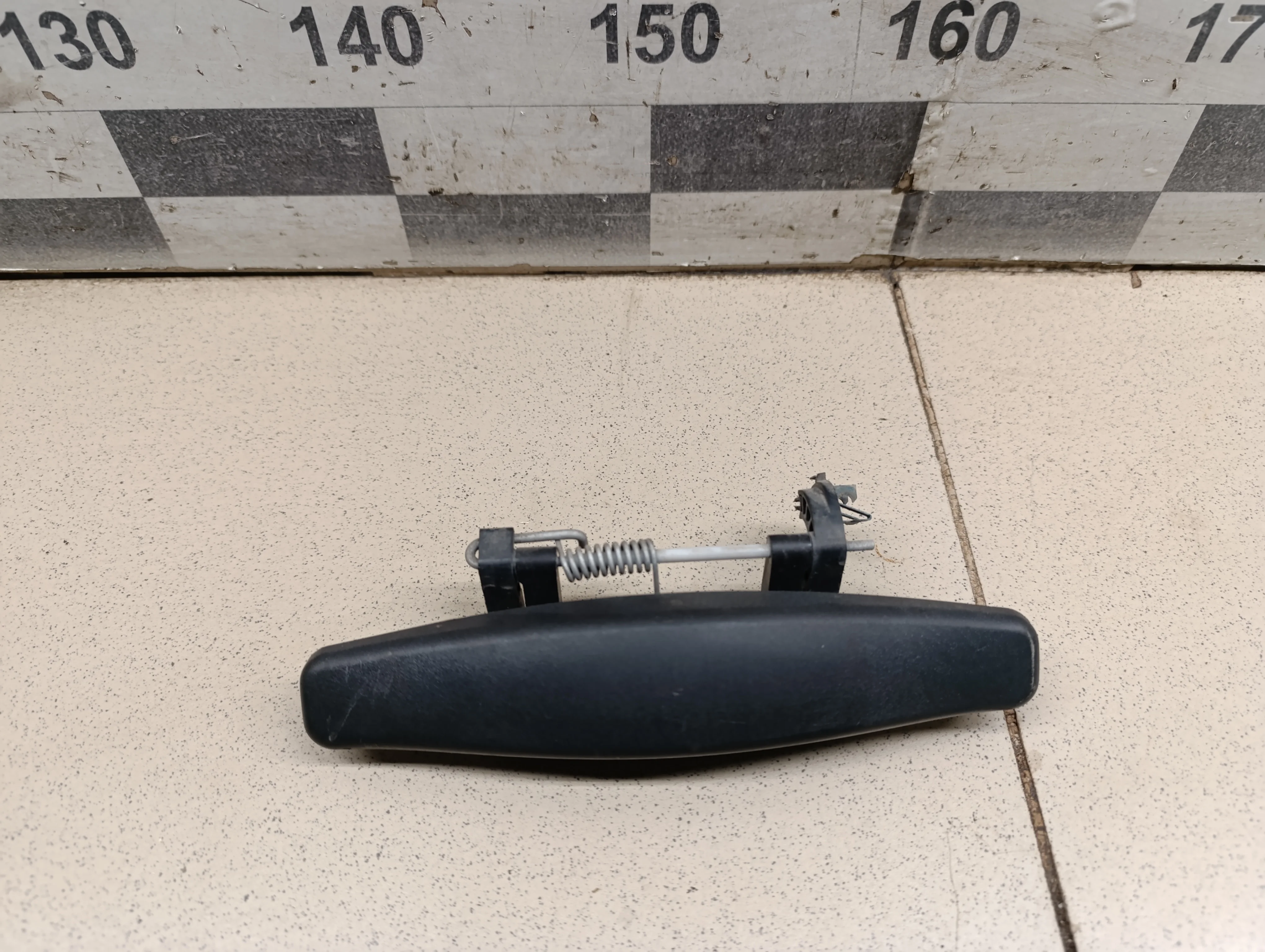 Ручка двери наружная левая Sandero 2009-2014