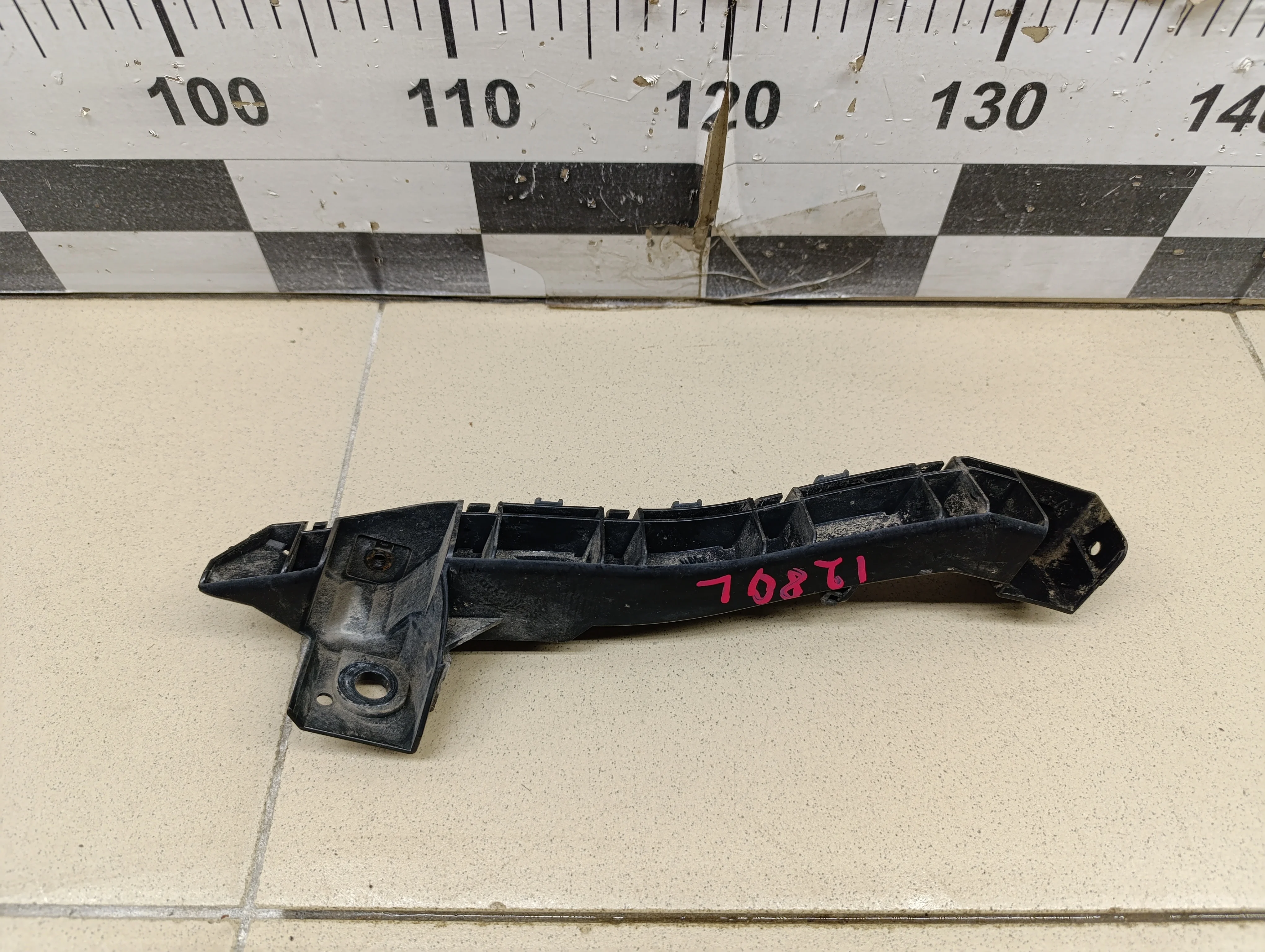 Направляющая переднего бампера левая Forester (S12) 2008-2012