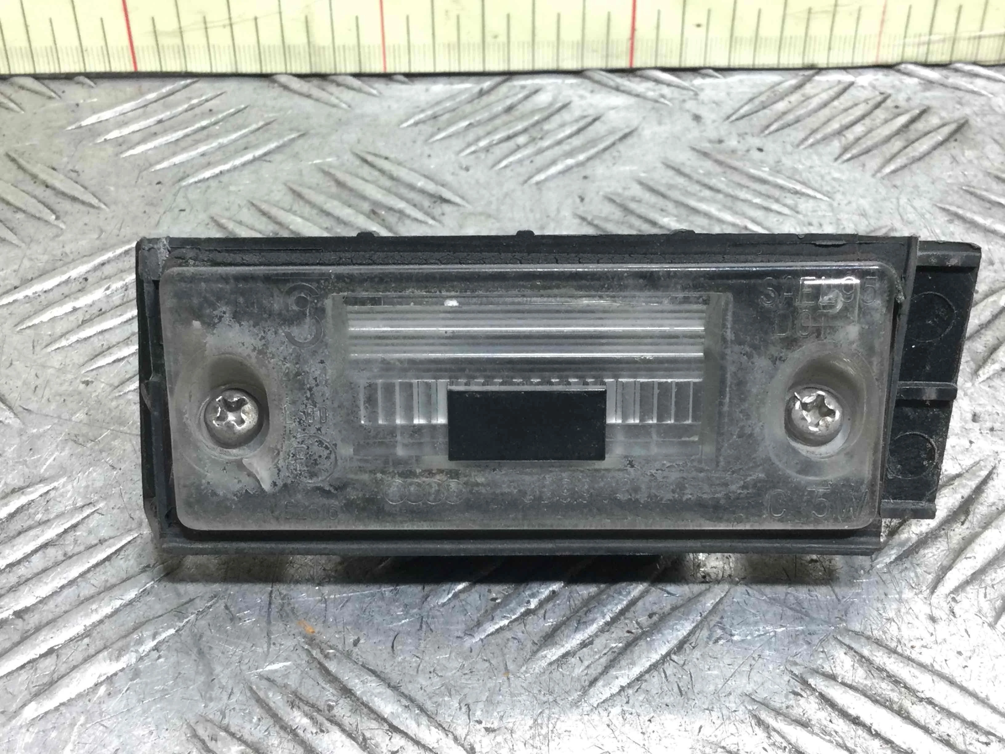 Подсветка номера Audi A3 8L (1996-2000) бензин 1.6 i Механика 3-дв, х/б