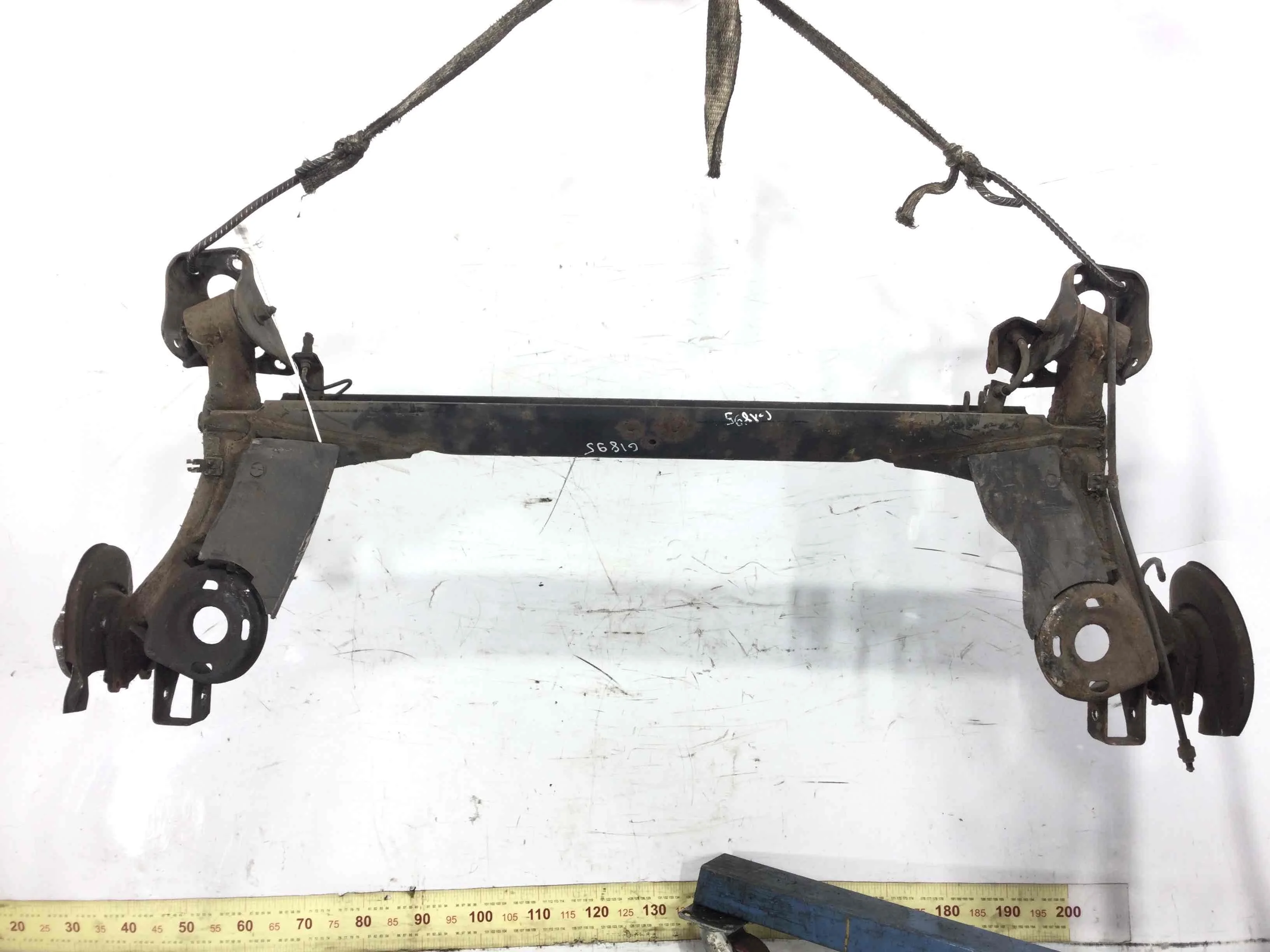 Балка подвески задняя Volkswagen Golf 4 поколение (1997-2004) бензин 1.4 i Механика Х/б