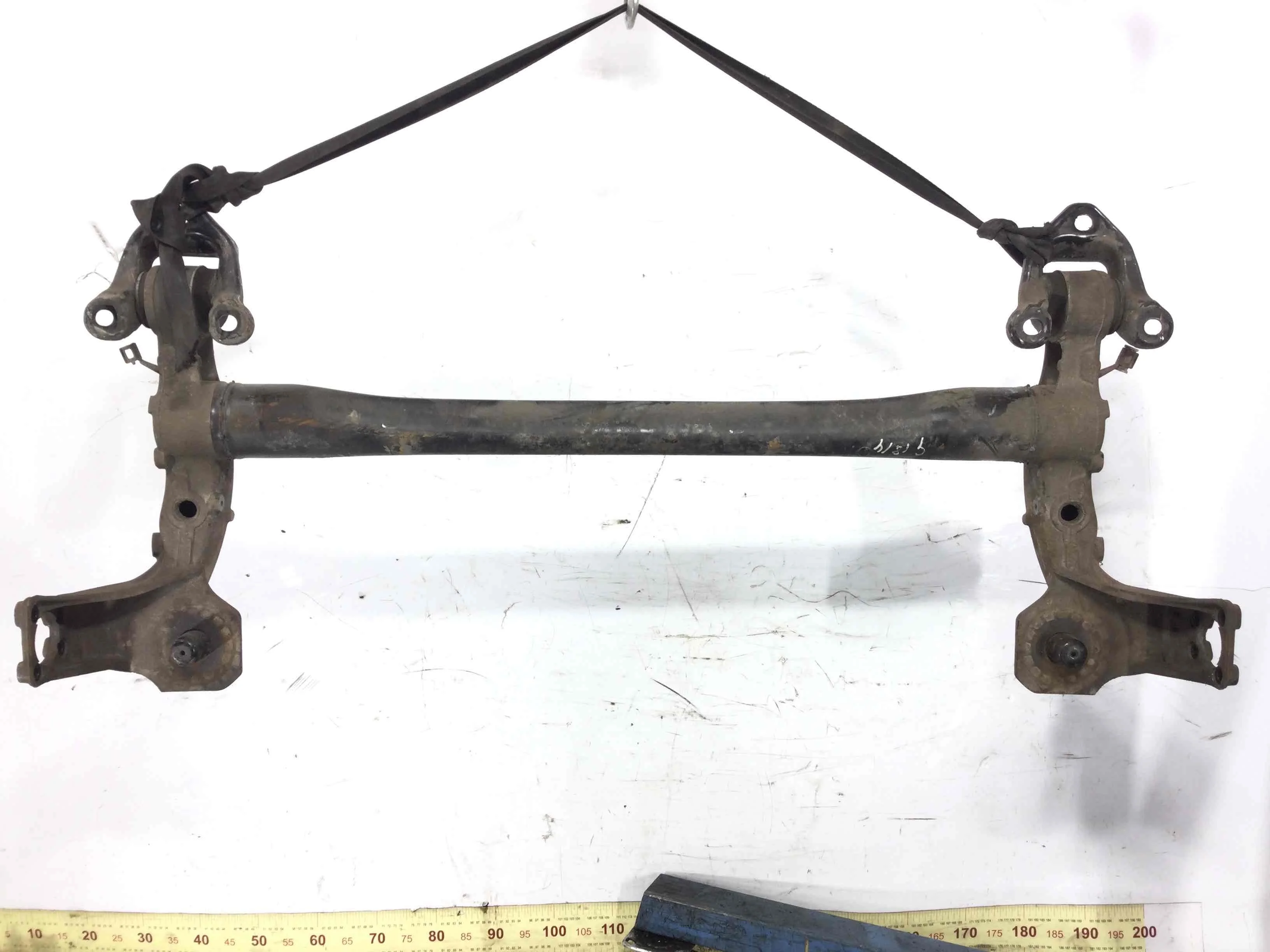 Балка подвески задняя Opel Zafira B (2005-2010) дизель 1.7 CDTi Механика Минивэн